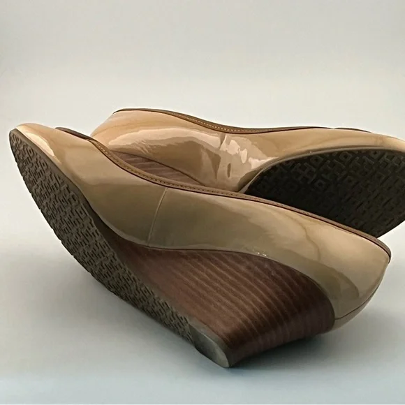 Tory Burch Louisa 7.5 Wedge Wrapped Heels Tan Brown Patent Leather Pump Shoes - Picture 8 of 14